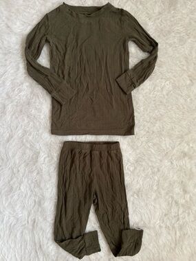 Brave Little Ones Cozy Neutral Olive Green Long Sleeve Bamboo Pajama Set
